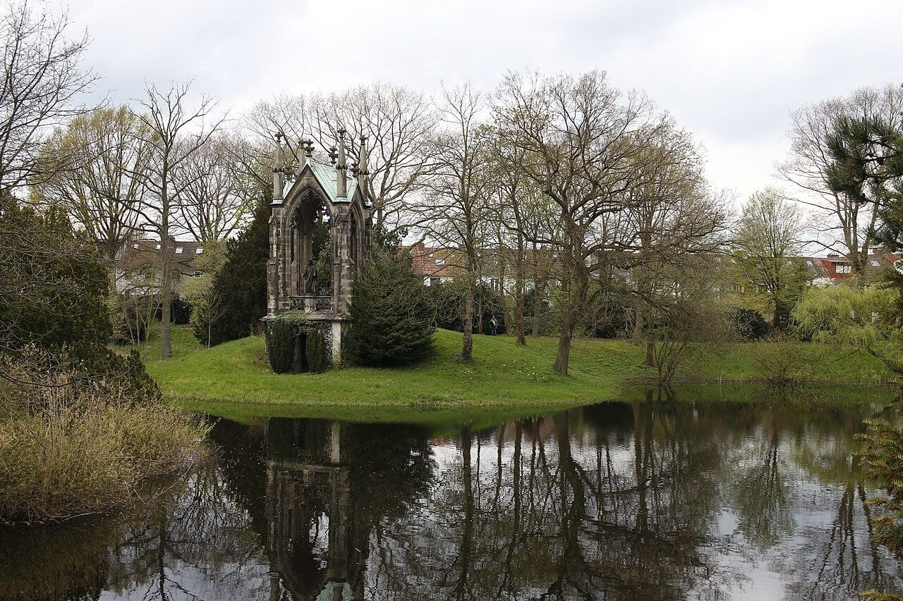 Mausoleum Knoop auf Friedhof Walle